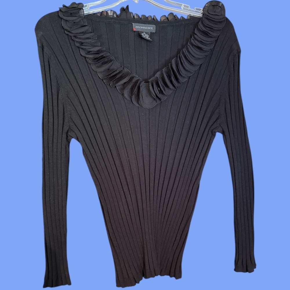 NWOT Prominence Rib Knit Black Pullover Sweater Fitted Ruffle Circle Collar XL